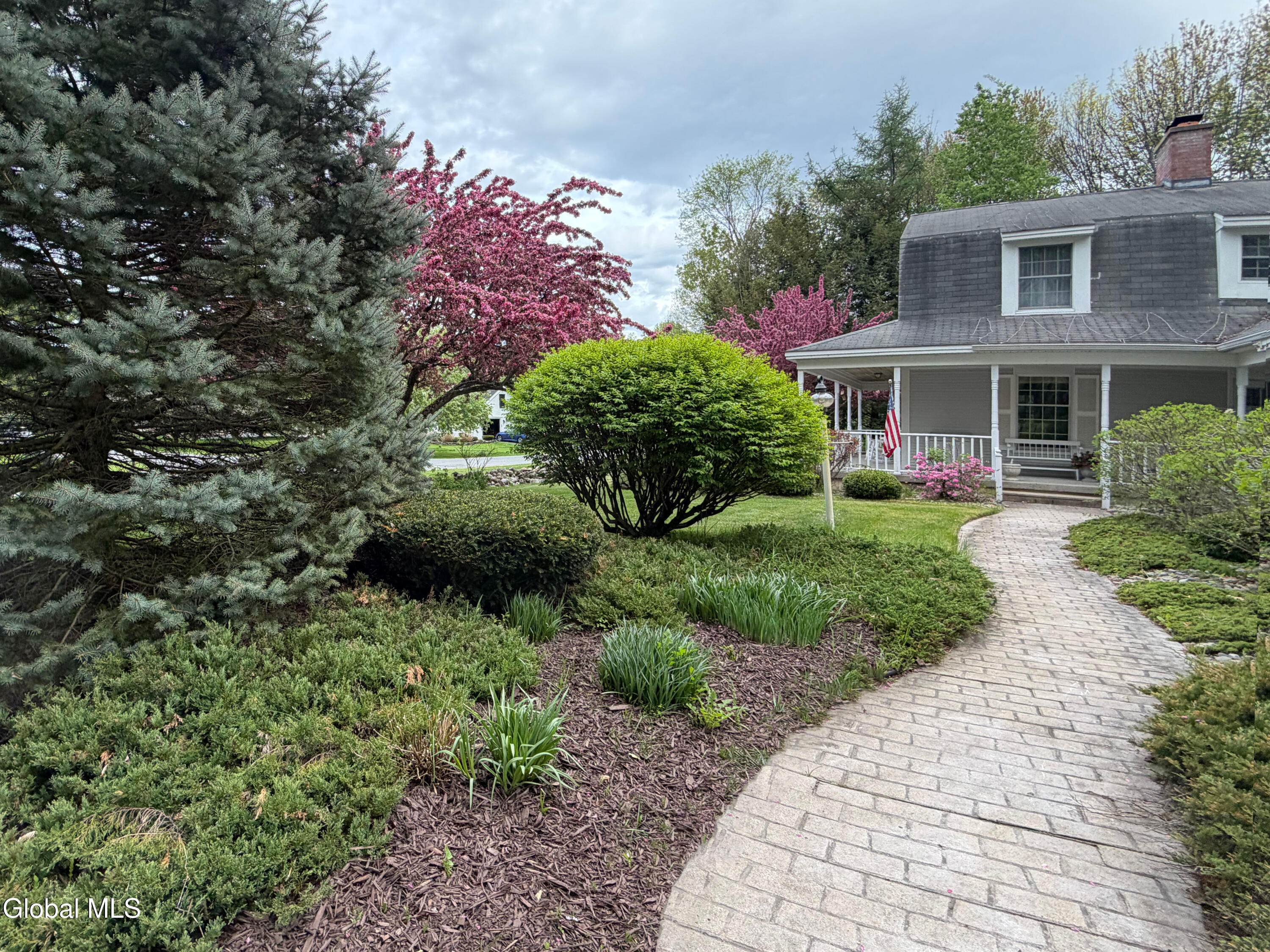 96 Hunter Lane Queensbury NY 12804