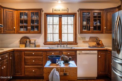 96 Hunter Lane Queensbury NY 12804