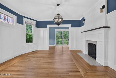 12 Cornelius Avenue Niskayuna NY 12309