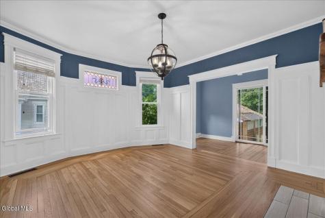 12 Cornelius Avenue Niskayuna NY 12309