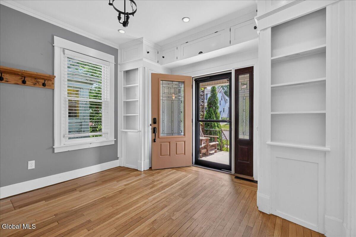 12 Cornelius Avenue Niskayuna NY 12309