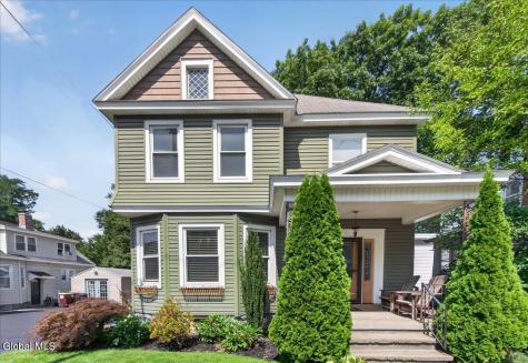 12 Cornelius Avenue Niskayuna NY 12309