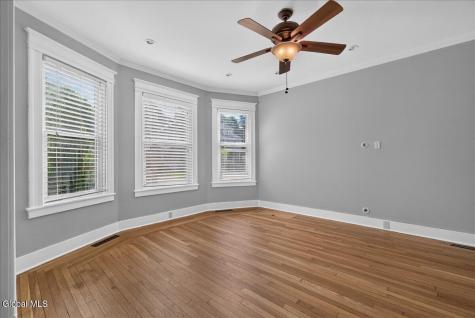 12 Cornelius Avenue Niskayuna NY 12309