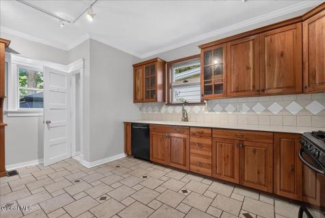 12 Cornelius Avenue Niskayuna NY 12309
