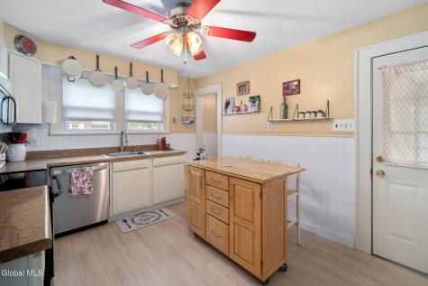 2501 1st Avenue Schenectady NY 12303