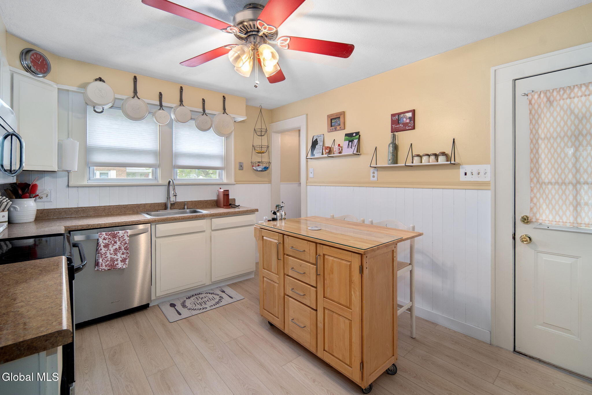 2501 1st Avenue Schenectady NY 12303
