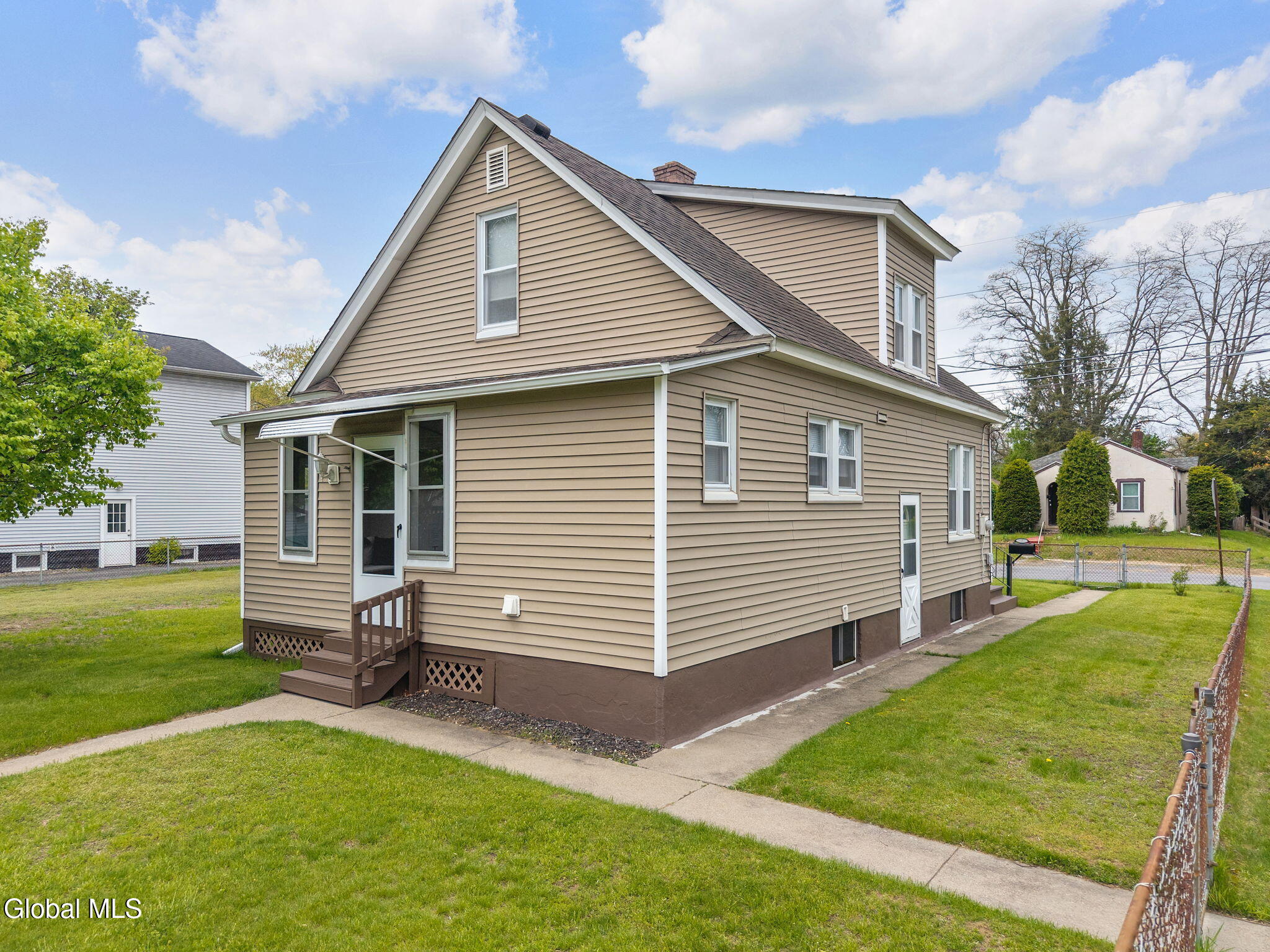 2501 1st Avenue Schenectady NY 12303