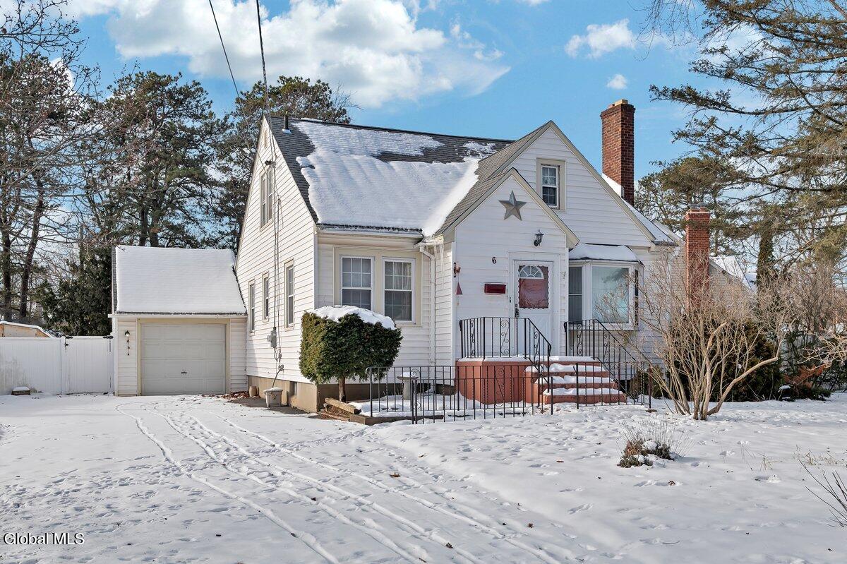 6 Mayflower Drive Schenectady NY 12306