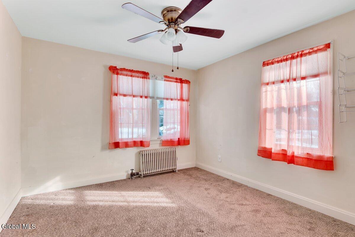 6 Mayflower Drive Schenectady NY 12306