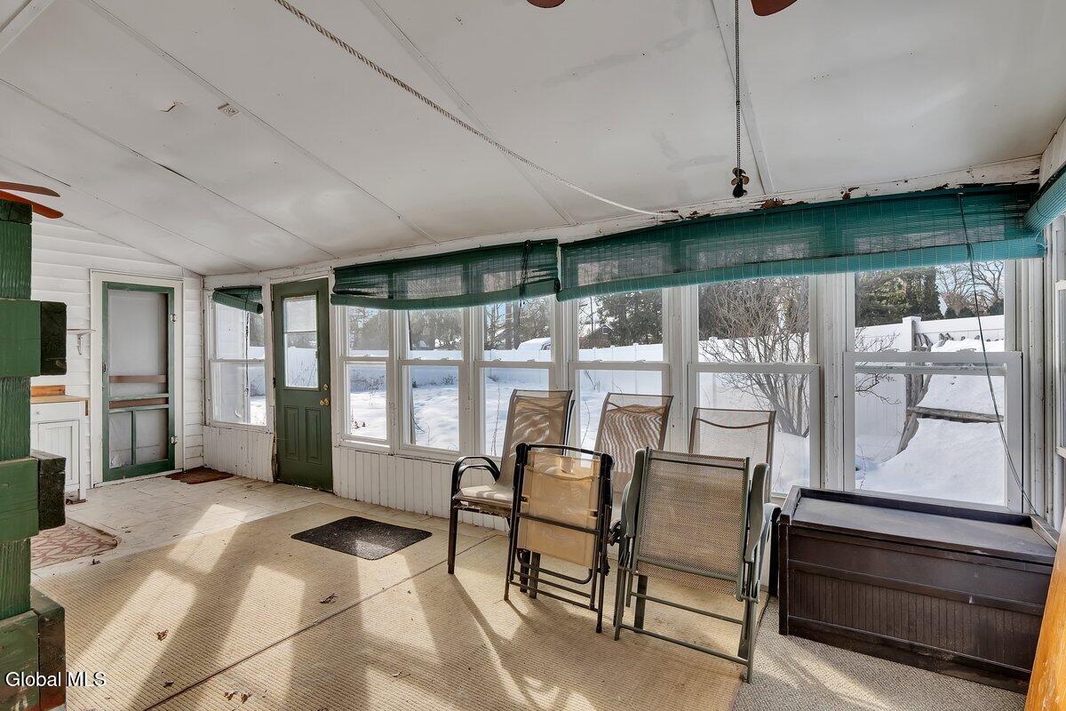 6 Mayflower Drive Schenectady NY 12306