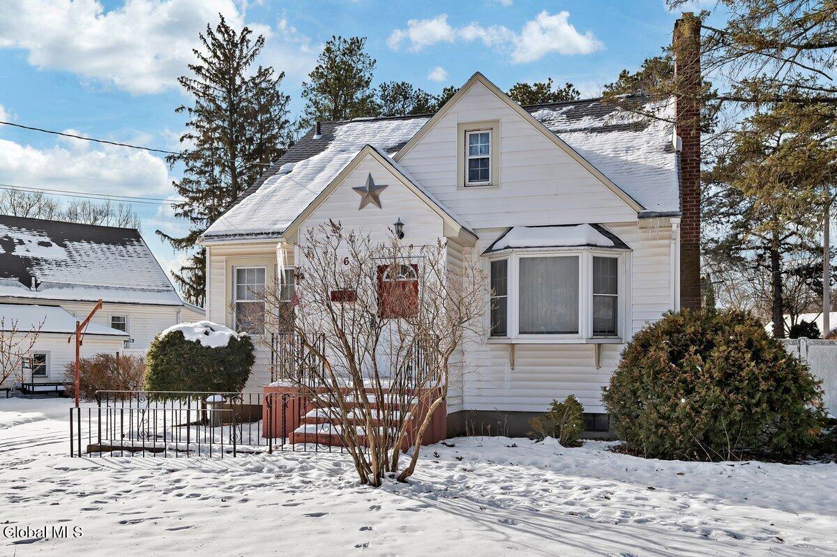 6 Mayflower Drive Schenectady NY 12306