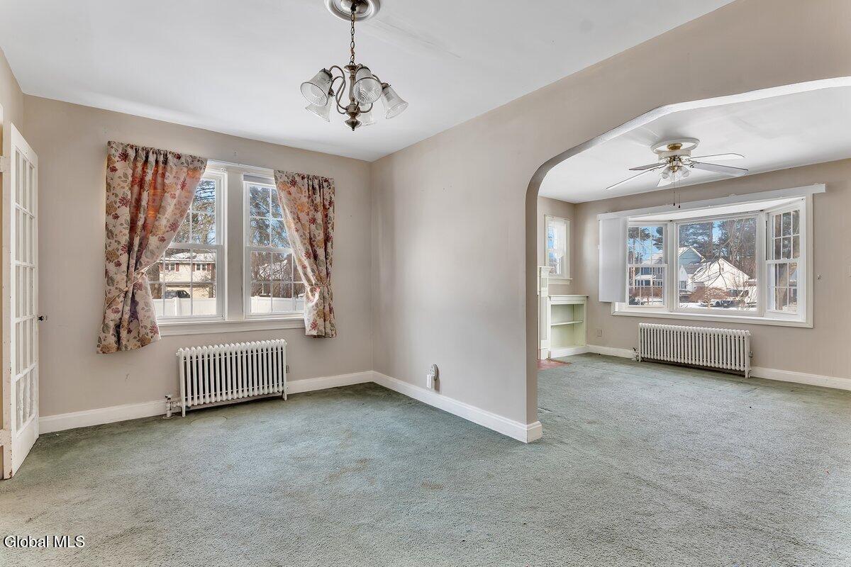 6 Mayflower Drive Schenectady NY 12306