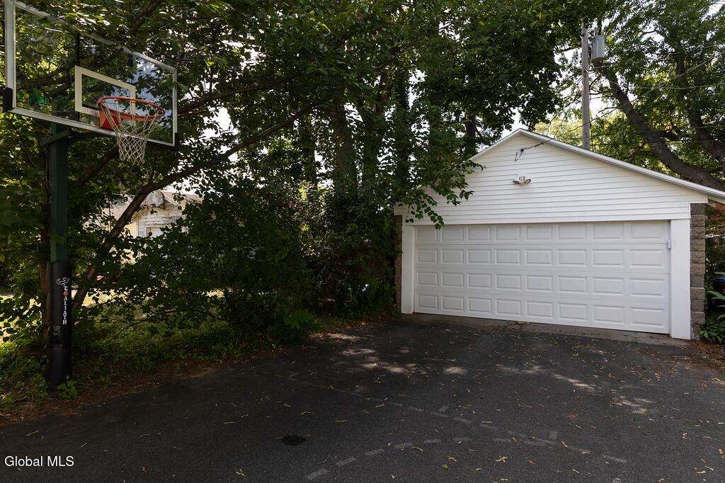 12 Clermont Street Albany NY 12203