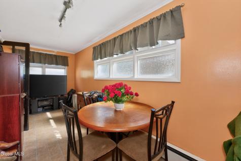 1648 Randolph Road Schenectady NY 12308