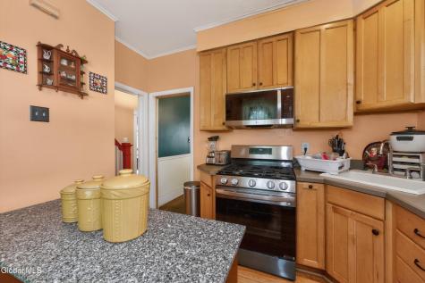 1648 Randolph Road Schenectady NY 12308