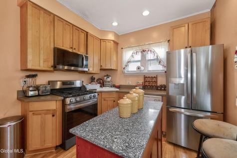 1648 Randolph Road Schenectady NY 12308