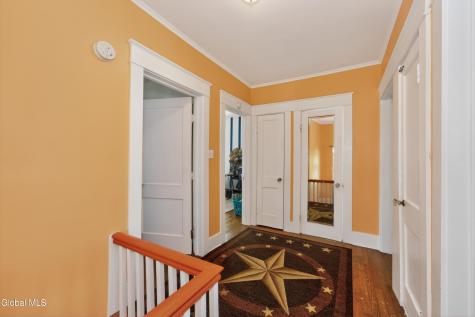1648 Randolph Road Schenectady NY 12308