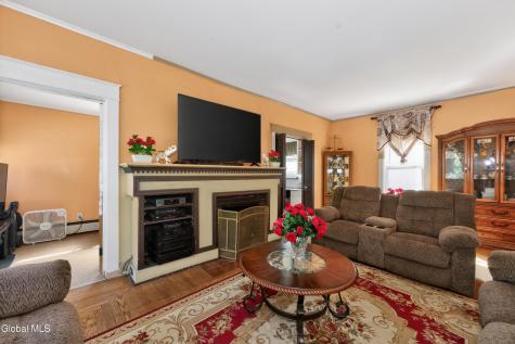 1648 Randolph Road Schenectady NY 12308