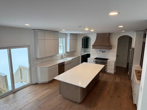 14 Brookhaven Court Saratoga Springs NY 12866