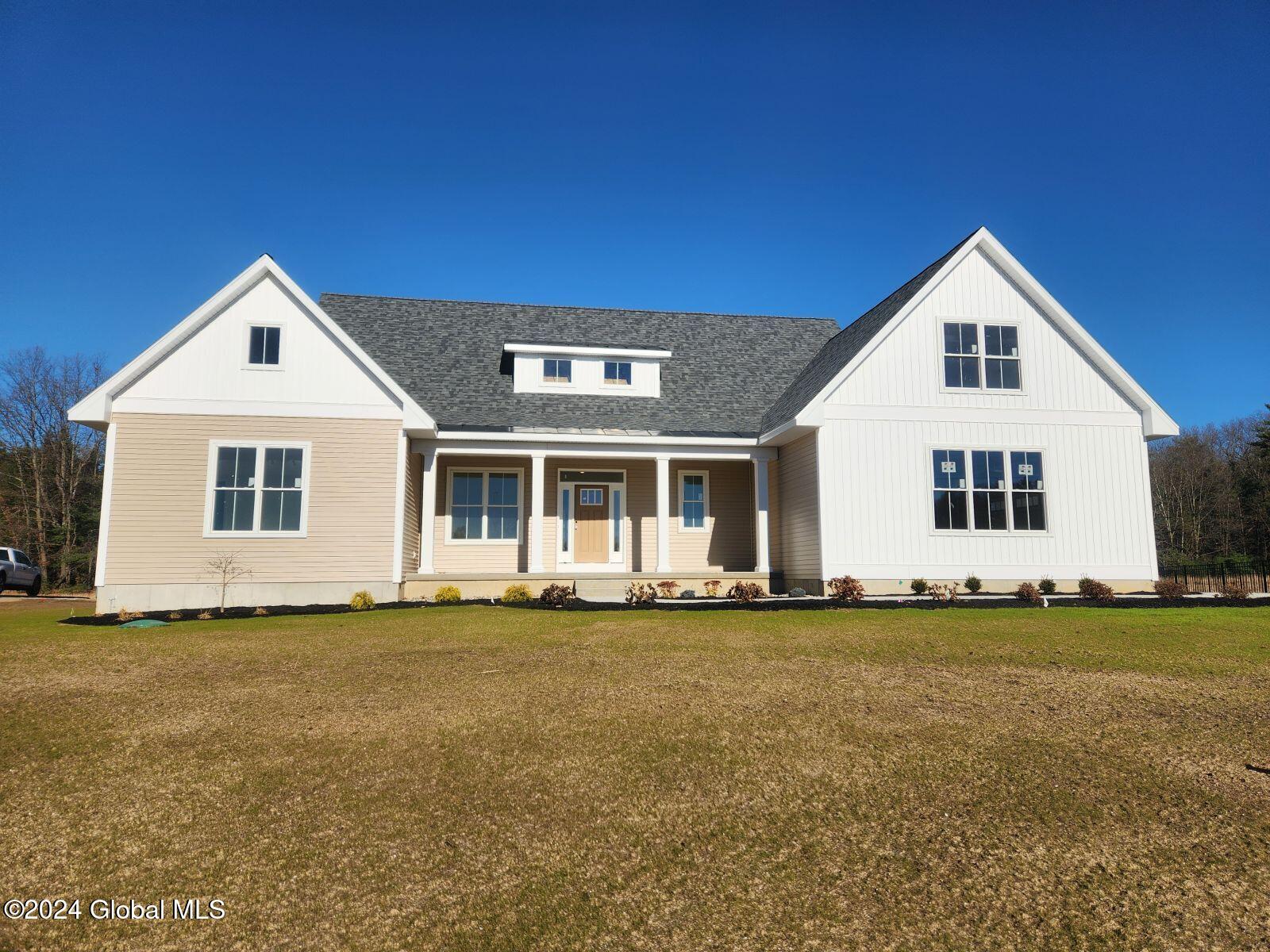 8 Eastpointe Drive Saratoga Springs NY 12866