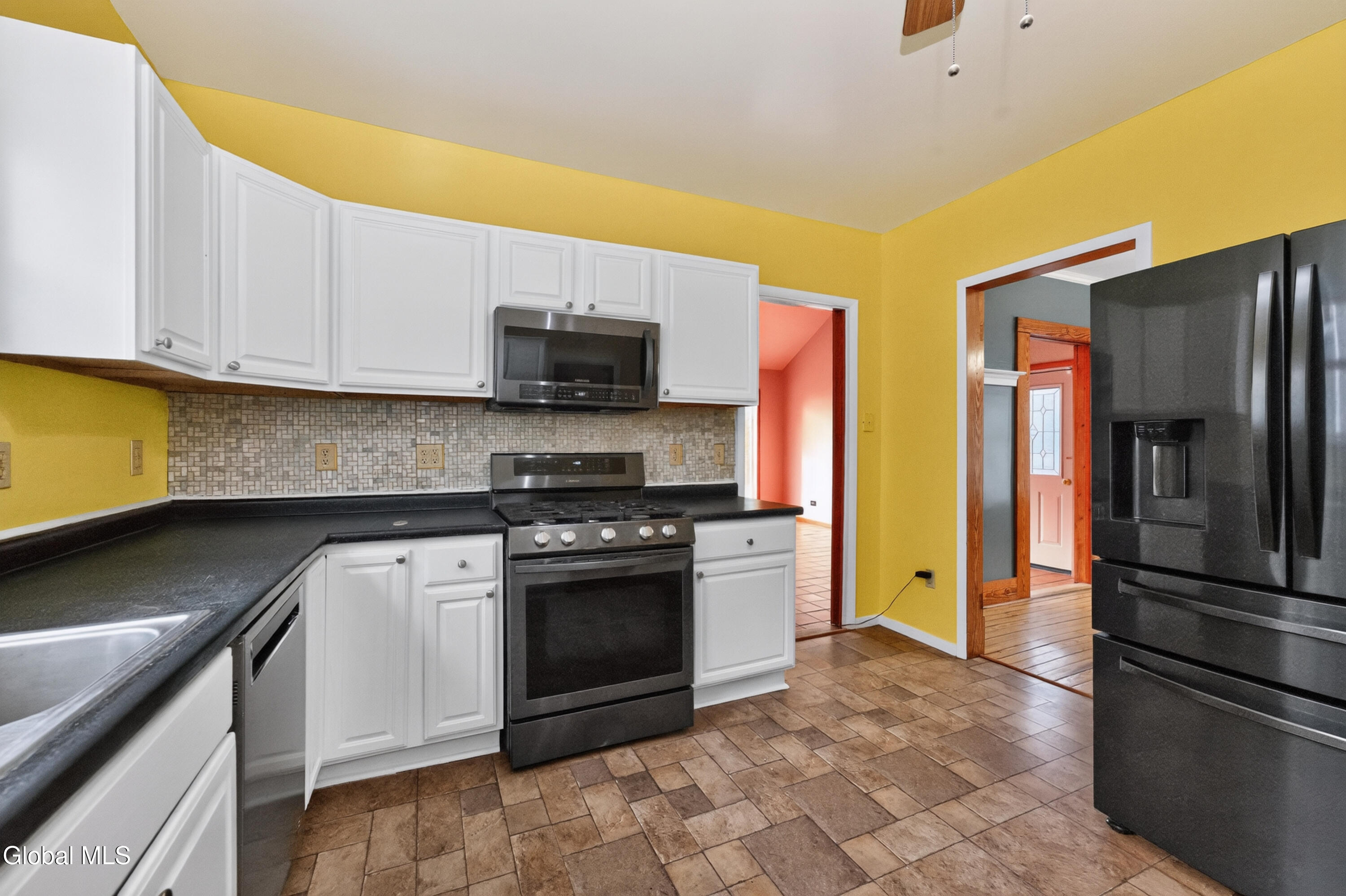 38 North Boulevard Gloversville NY 12078