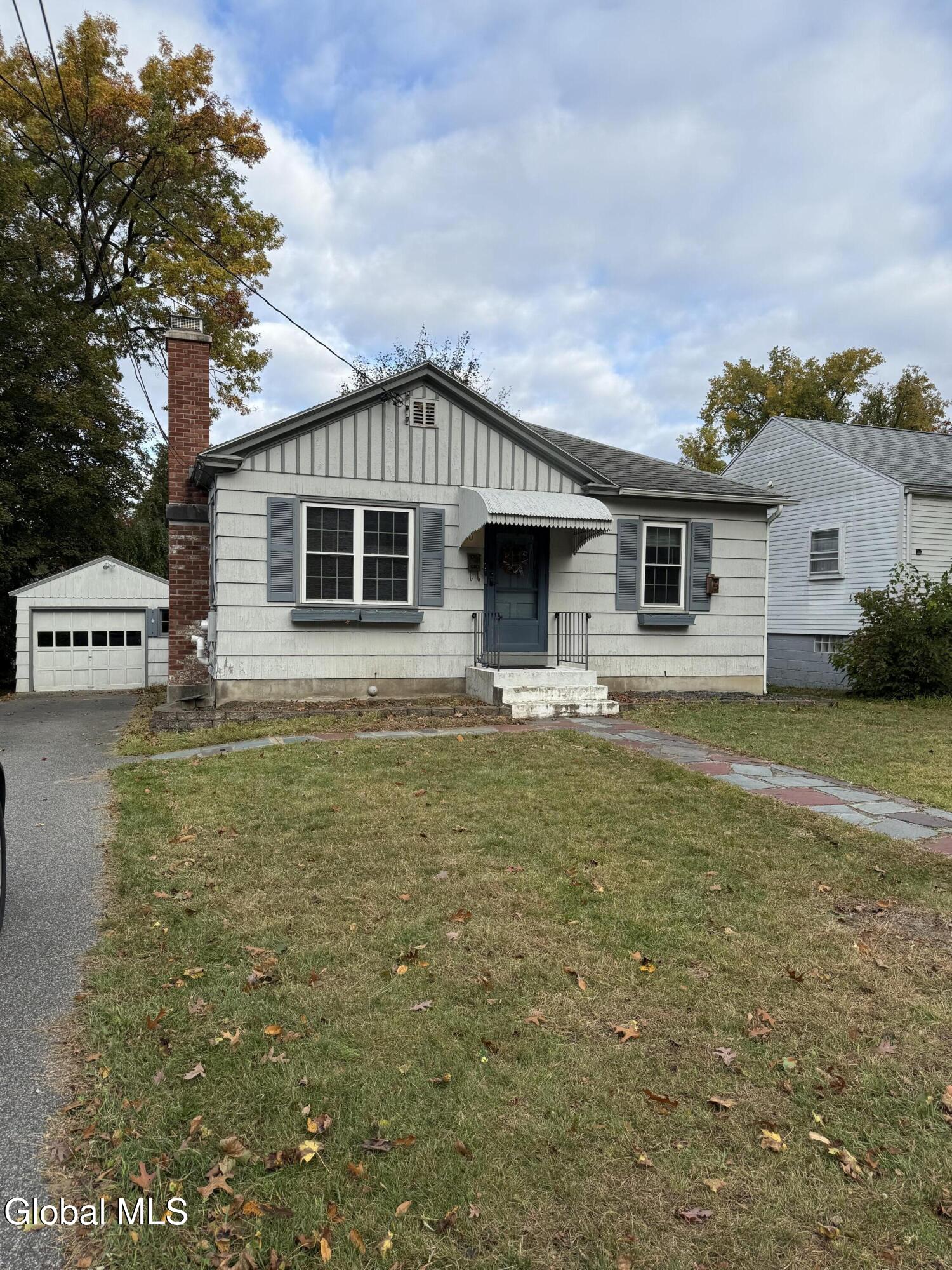 40 Hillcrest Avenue Albany NY 12203