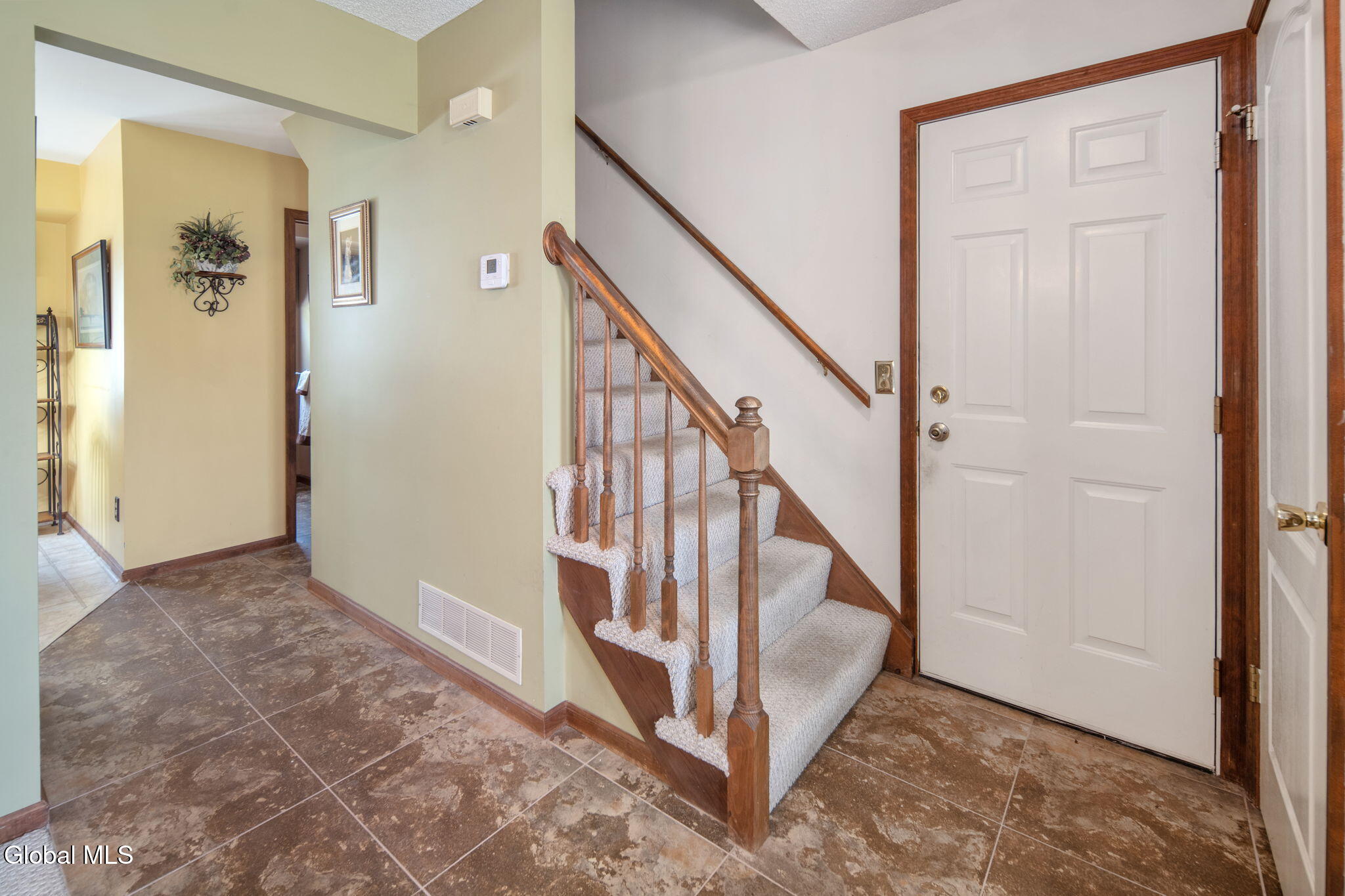 2 Cartwheel Drive Scotia NY 12302