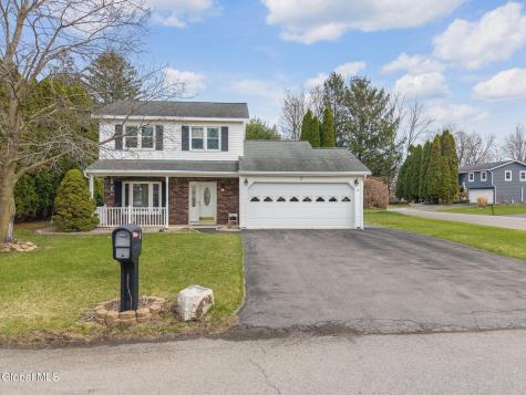 2 Cartwheel Drive Scotia NY 12302