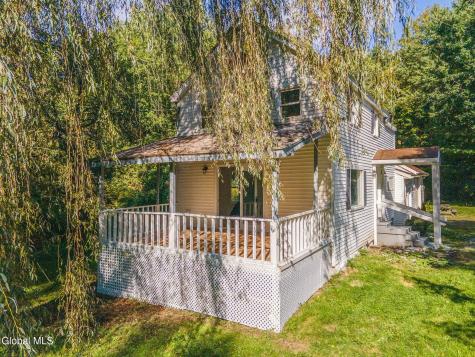 35 Williams Street Wynantskill NY 12198