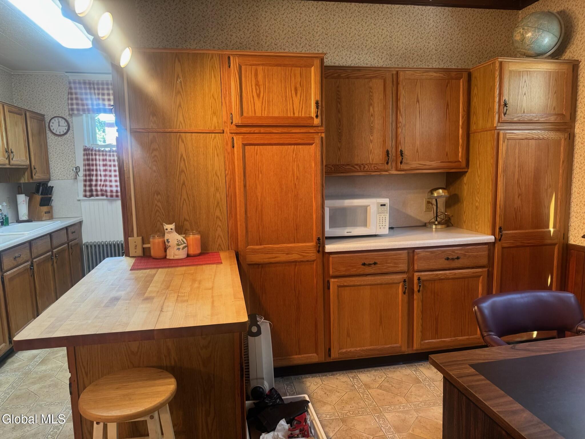 7 Fifth Avenue Gloversville NY 12078