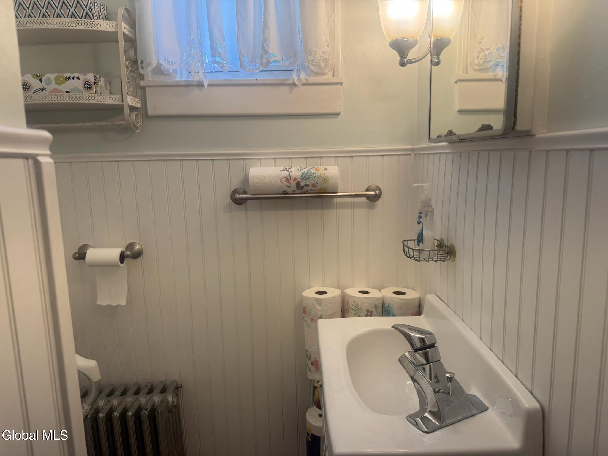 7 Fifth Avenue Gloversville NY 12078