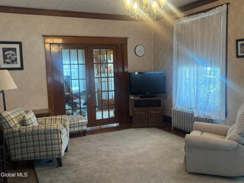 7 Fifth Avenue Gloversville NY 12078