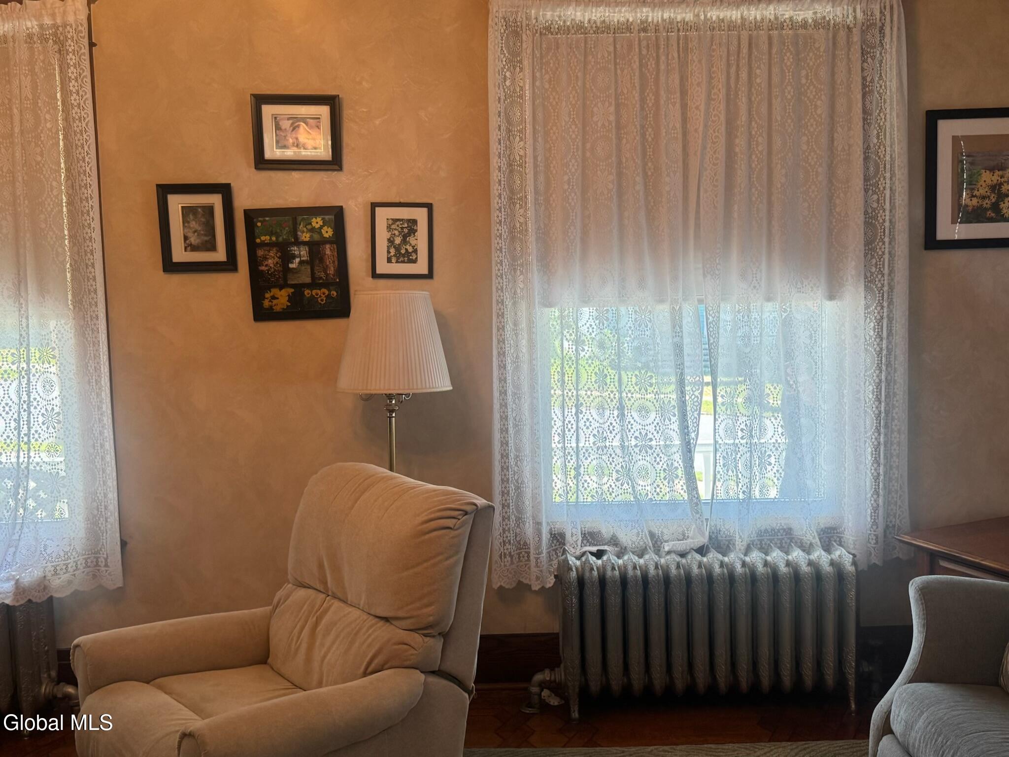 7 Fifth Avenue Gloversville NY 12078