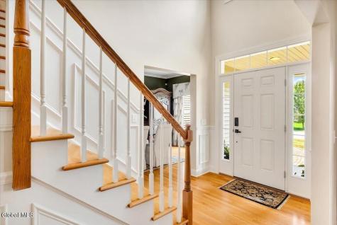 18 Tipperary Way Ballston Lake NY 12019