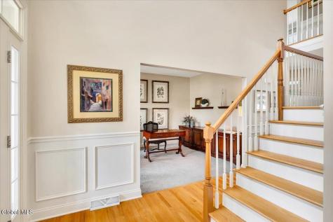 18 Tipperary Way Ballston Lake NY 12019