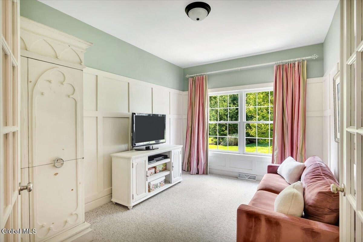 18 Tipperary Way Ballston Lake NY 12019