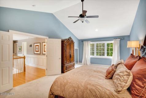 18 Tipperary Way Ballston Lake NY 12019