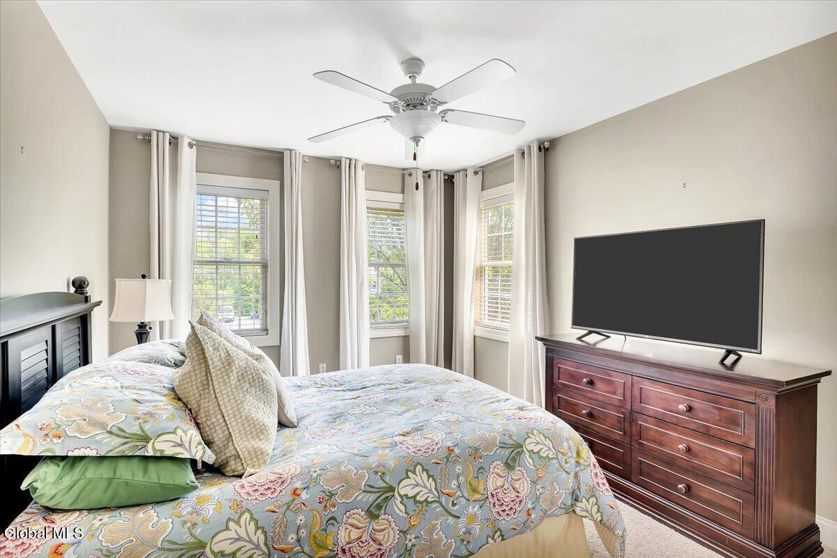 18 Tipperary Way Ballston Lake NY 12019