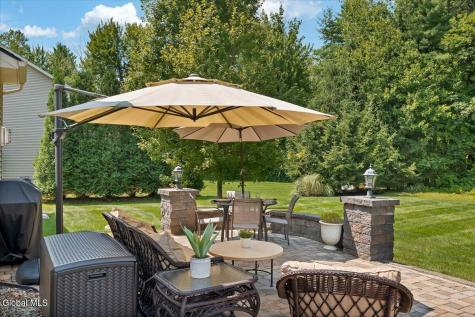 18 Tipperary Way Ballston Lake NY 12019
