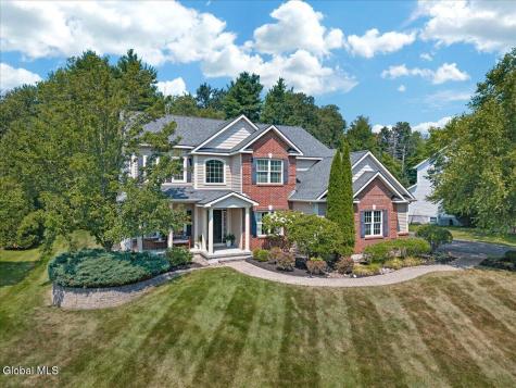 18 Tipperary Way Ballston Lake NY 12019