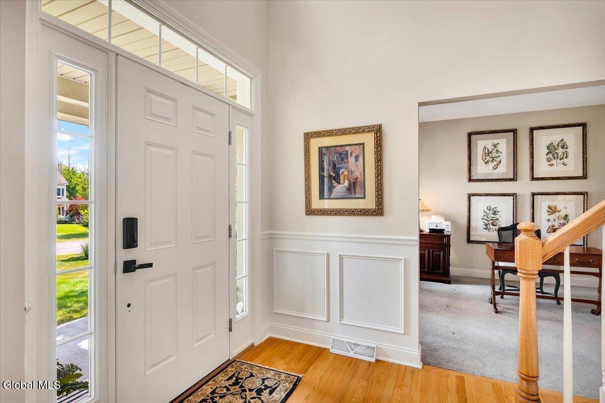 18 Tipperary Way Ballston Lake NY 12019