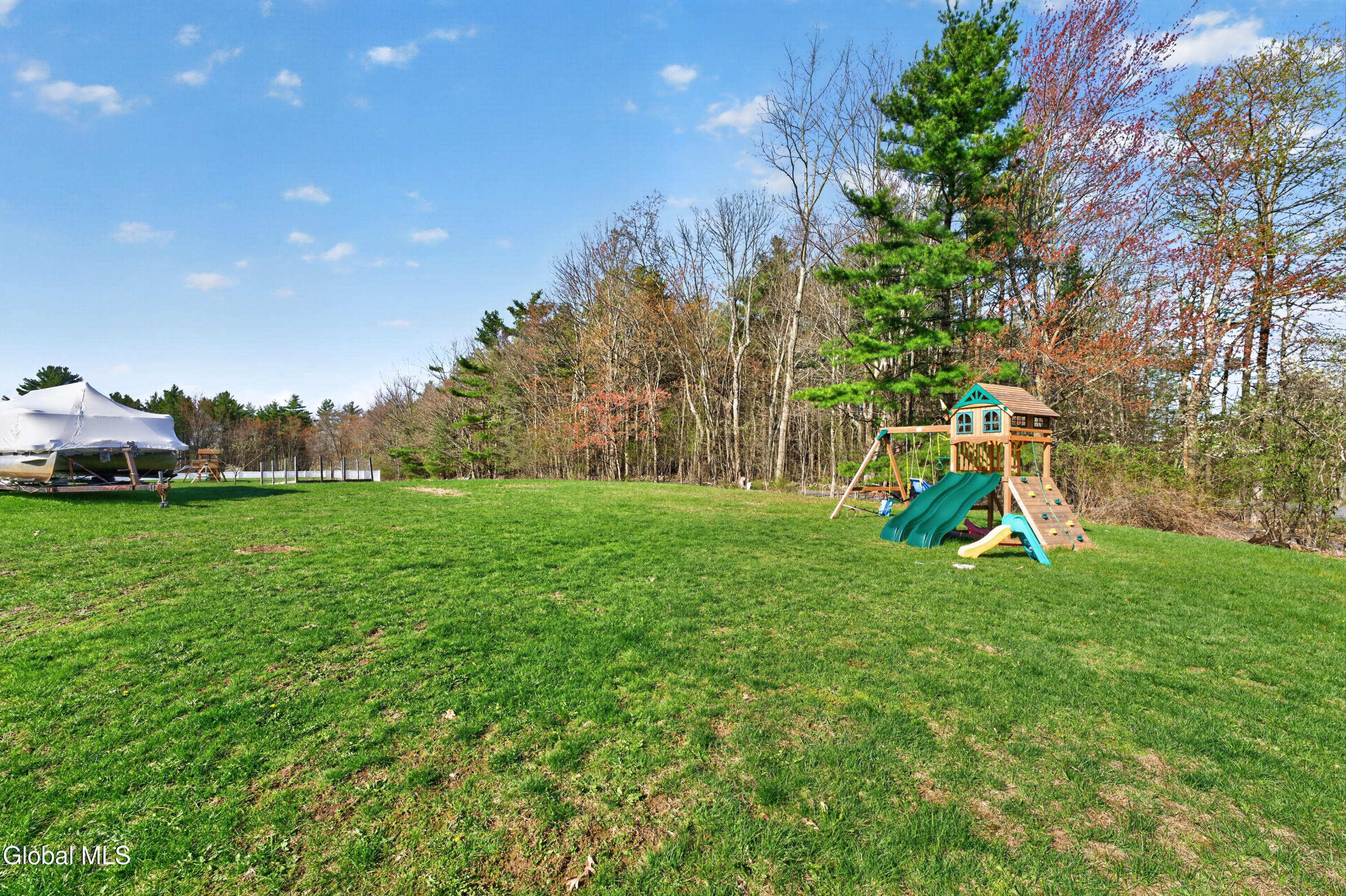 198 2nd Dyke Road Averill Park NY 12018