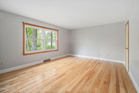 1129 Meadowdale Road Altamont NY 12009