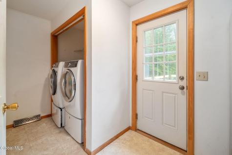 1129 Meadowdale Road Altamont NY 12009