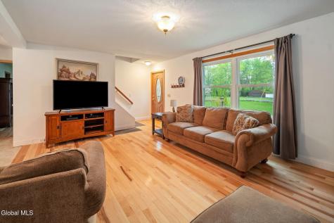 1129 Meadowdale Road Altamont NY 12009
