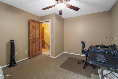 407 Hidley Road Wynantskill NY 12198