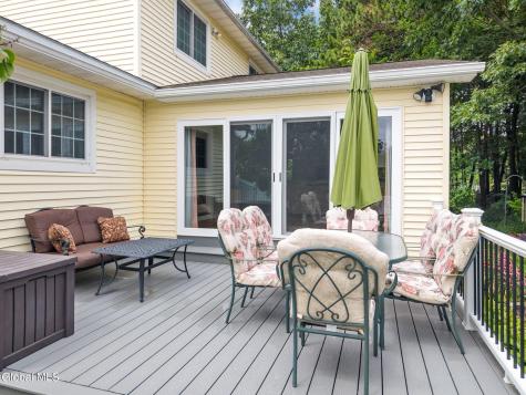 407 Hidley Road Wynantskill NY 12198