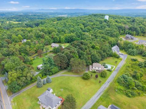 407 Hidley Road Wynantskill NY 12198