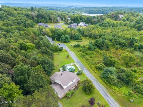 407 Hidley Road Wynantskill NY 12198