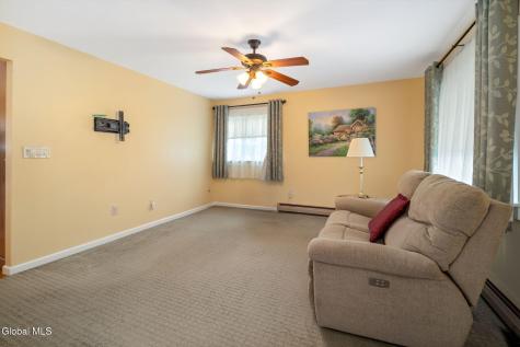 407 Hidley Road Wynantskill NY 12198